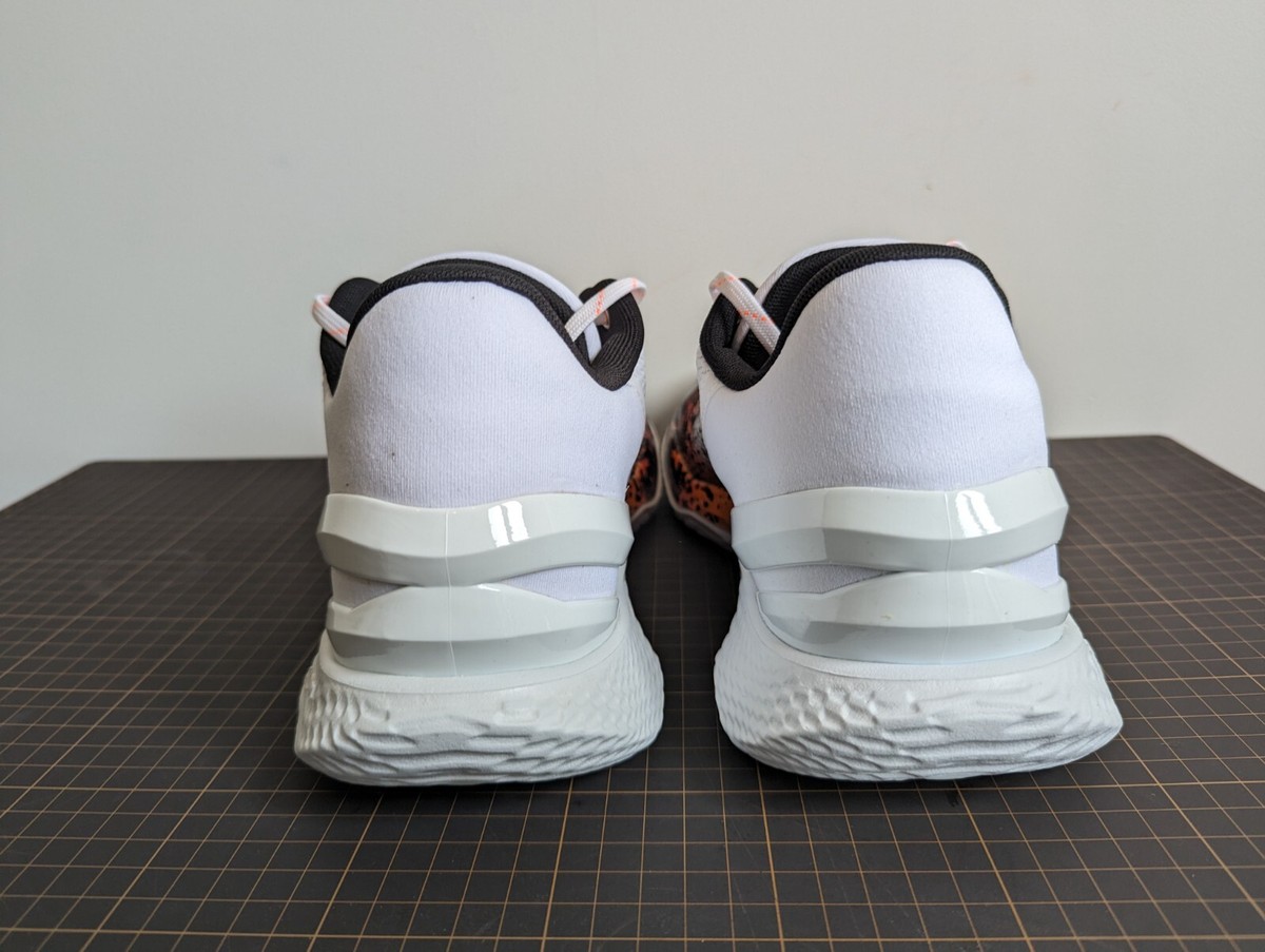 Size 9.5 - Under Armour Curry 2 FloTro Low Chef Curry for sale