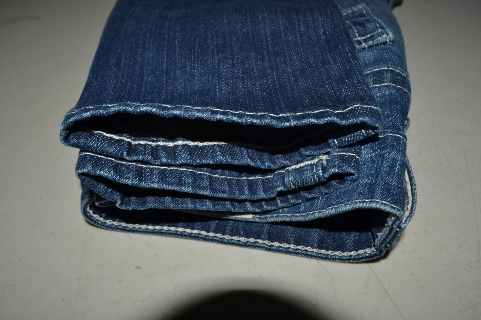 True Religion Women's Skinny Pocket Flaps Blue Denim Jeans Sz 28x32 thumbnail 12