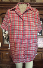 Woman  s Medium Button-Down Shirt Red Plaid Casual Summer single pocket