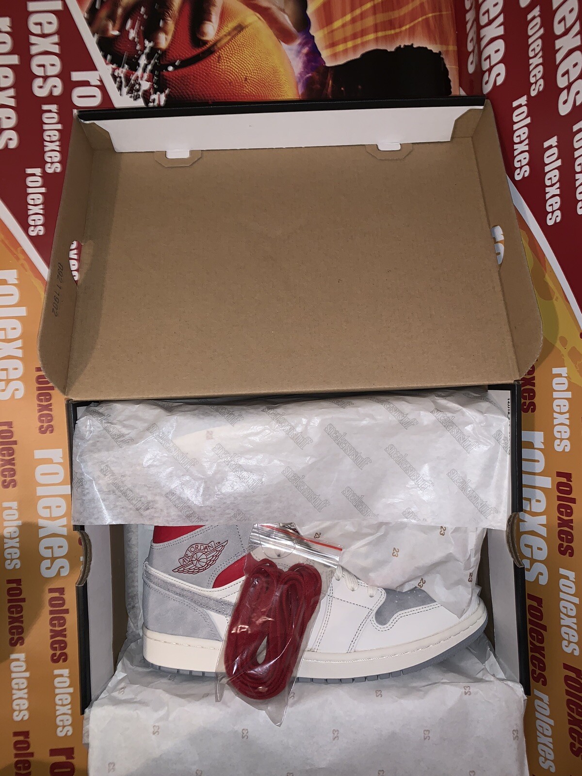 Nike Air Jordan 1 Mid Past Present Future Sneakersnstuff UK9.5 image 7