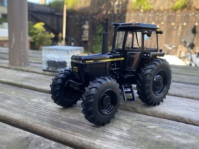 Britains John Deere 4450 schwarz Umbau Modell Traktor Traktor
