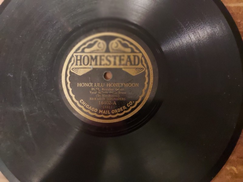 1932 HOMESTEAD 78/HAWAIIAN SERENADERS..Hawaiian Guitars w. Vocals