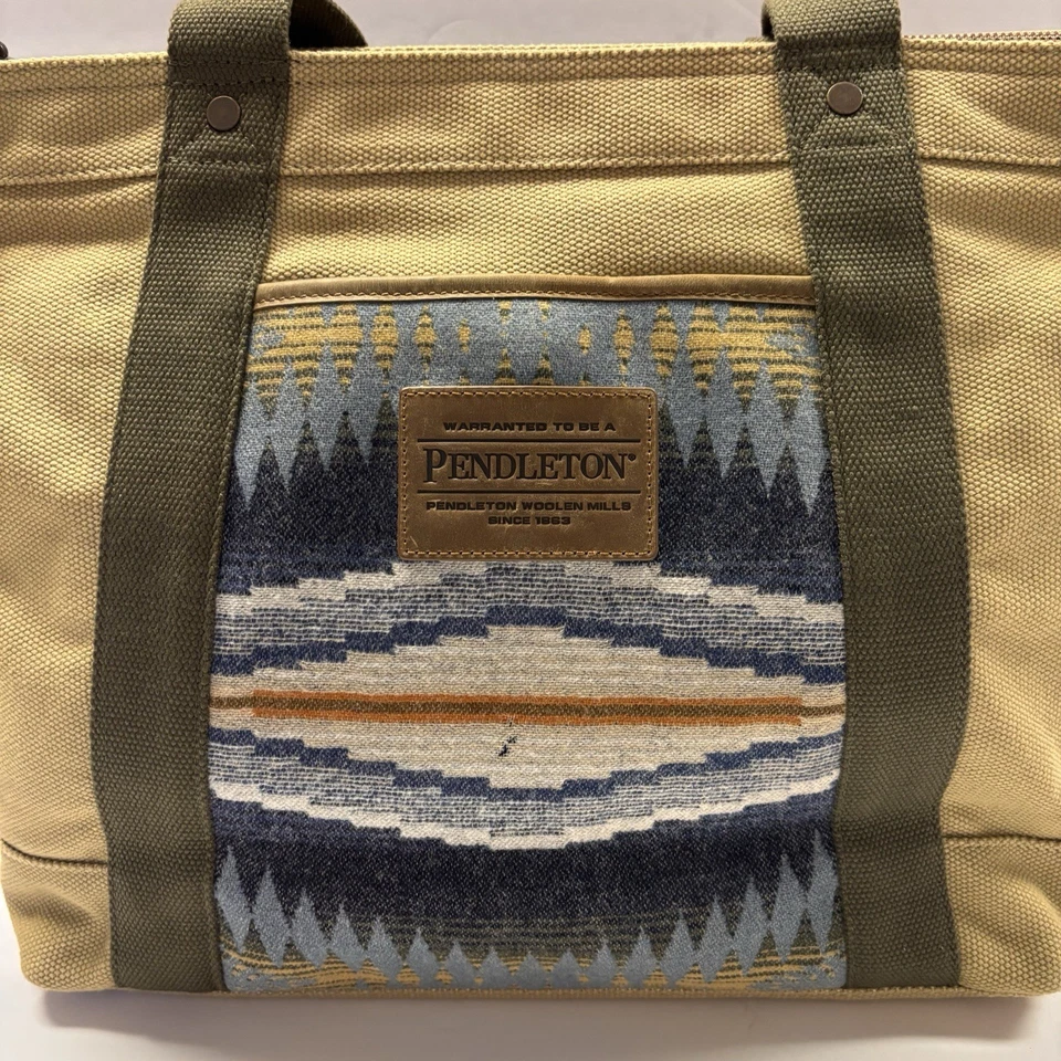 Pendleton Wool & Heavy Canvas Weekender Bag Southwestern Geometric Pattern - Image 3 of 4
