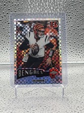 2025 Topps Chrome Football Joe Burrow– X-Fractor-1975 Throwback