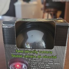 e-Circuit Dummy Dome Camera Black Flashing LED Realistic Appearance