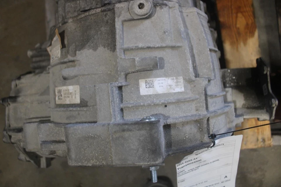 2015 Audi A4 Automatic Transmission AWD 2.0L 8 Speed Used 101K Miles - Изображение 2 из 4