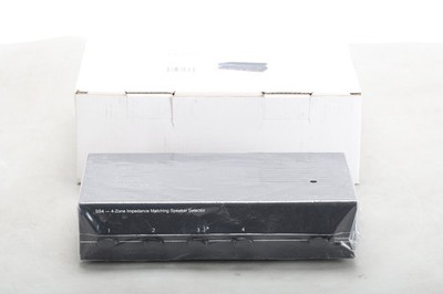 Vanco CSS4 4-Zone Speaker Selector With Original Box - New Open Box