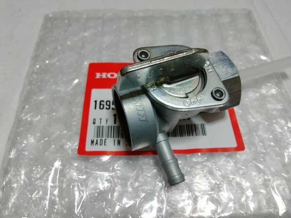 Honda XL250R Genuine Fuel Cock Petcock Valve MD03 MD16 MD20 MD22 MD21 MD24 - Image 4 of 4