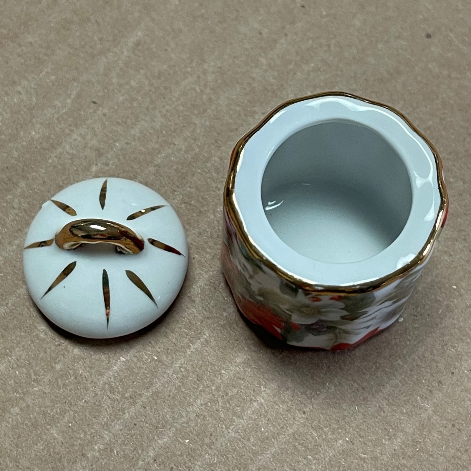 A Cup of Christmas Tea Tea Pot, Cup & Saucer, Sugar & Cream Set on Plate MINI