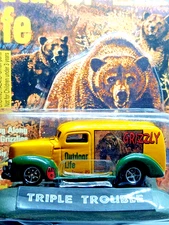 Racing Champions Triple Trouble1999 Outdoor Life Triple Trouble Grizzly Bear  F5