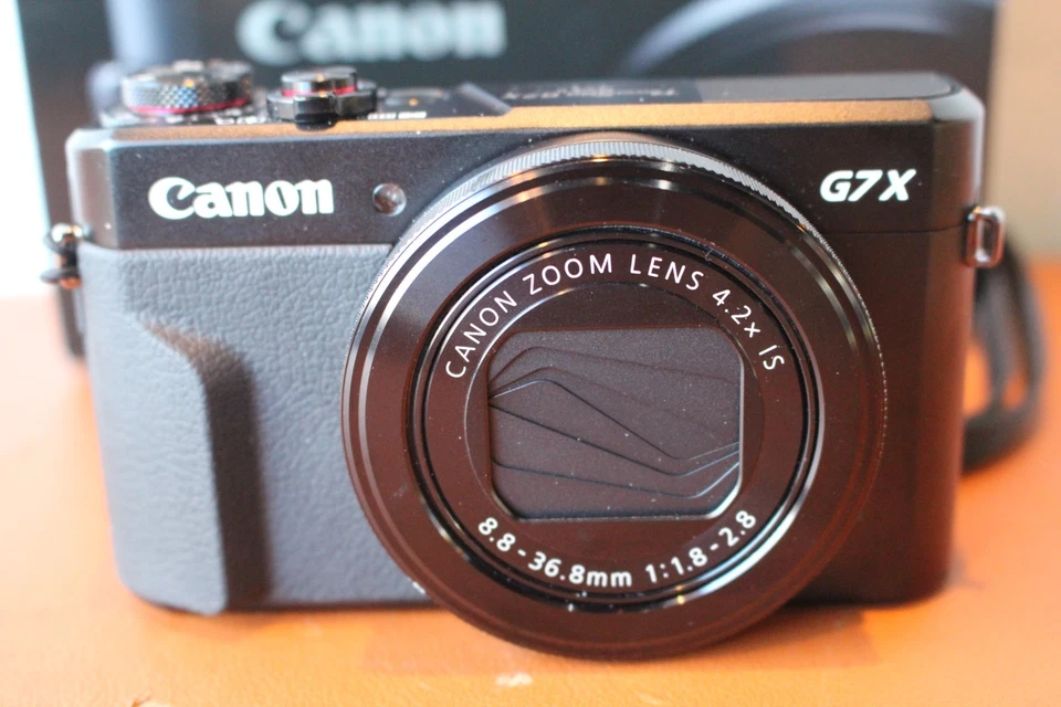 Canon PowerShot G7 X Mark II Digital Camera (Black) - Image 2 of 4