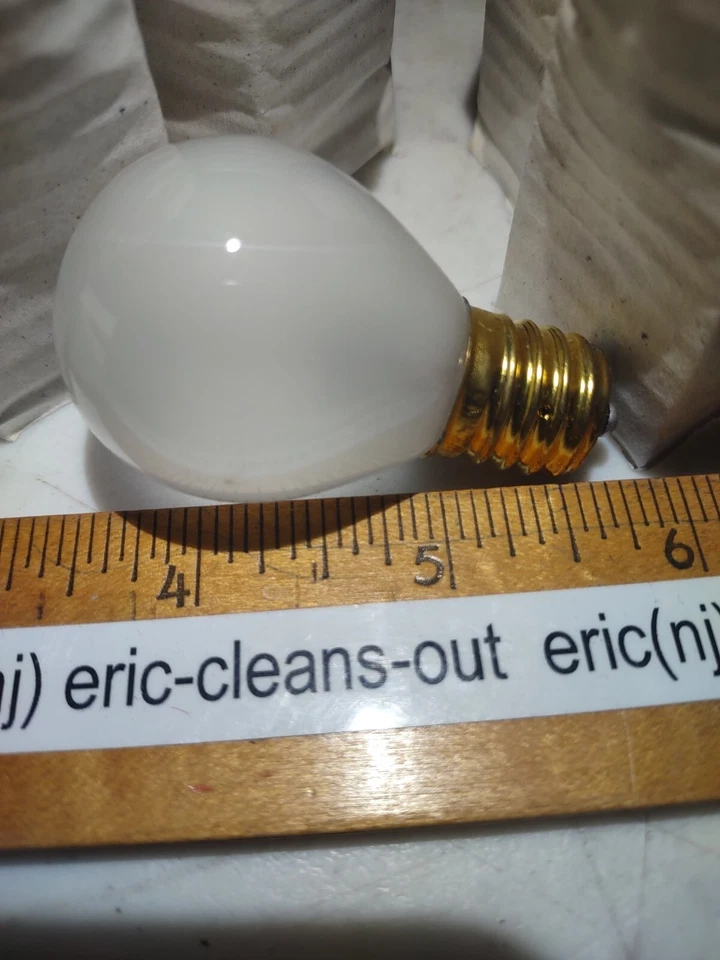 Bulbrite 40S11N/F 40 Watt intermediate Base Frosted 120v Quan 5 - Image 2 of 4