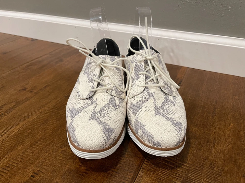 Zapatos Oxford lisos con estampado de pitón Grand Chalk originales Cole Haan W16197 - 7,5B Foto 4 de 4