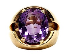Ring Amethyst Purple Oval Brilliant Cut 7.1 Carat 14 Karat Yellow Gold Size 5.5