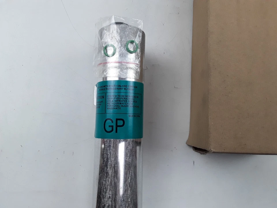 A/C Receiver Drier For Mercedes-Benz ML320 2007 2008 2009,ML500, ML350 2006-2011 - Image 2 of 4