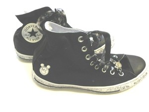 miley cyrus trainers