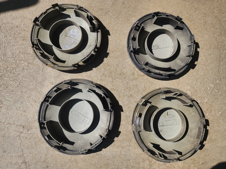 Mazda MX5 Miata  Hubcaps - Image 2 of 2