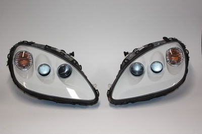 2005 thru 2013 C6 Corvette Headlight Assembly Pair Arctic White GM Left Right