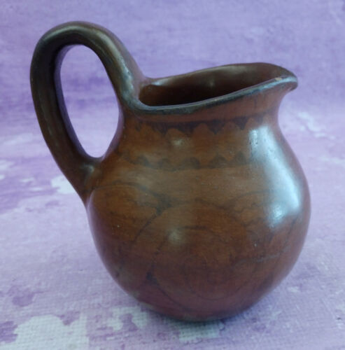 Art Pottery Brown Stoneware Pitcher Jug Creamer Rustic Farmhouse 6.5in Vintage - Picture 2 of 11