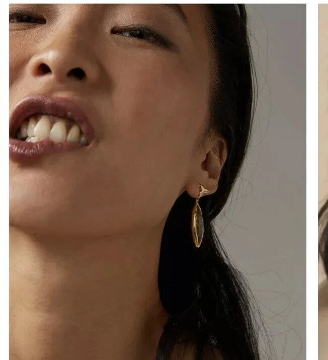 Pendientes de lanza 100 % auténticos de cuarzo ALEXIS BITTAR, punta de oro labradorita $295 Foto 3 de 4