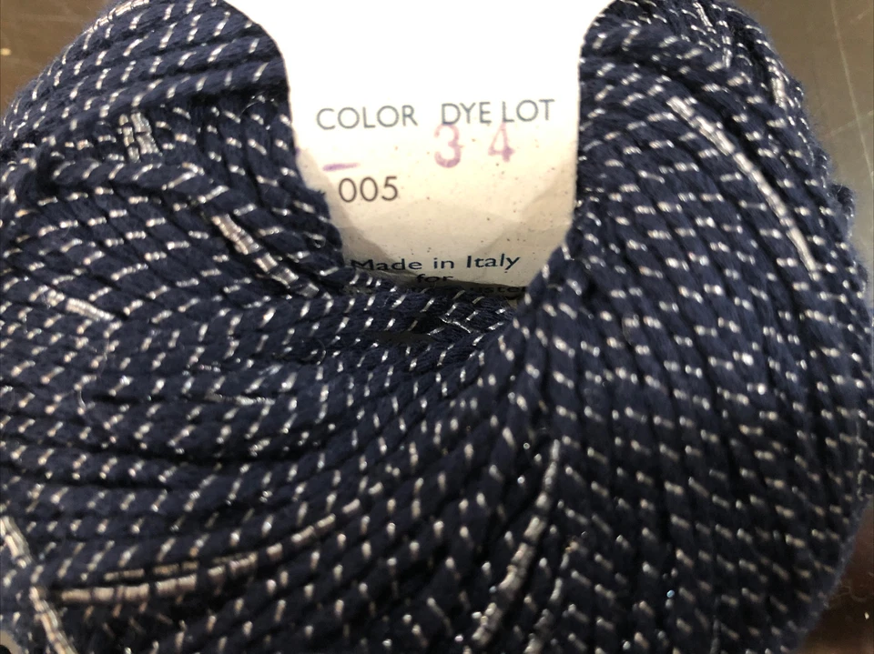 Hilo de frappe de algodón Lavold Elsebeth azul marino con gris 159 yardas 50 gramos cada uno Foto 4 de 4