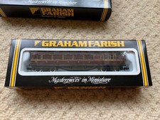 GRAHAM FARISH 0616 LMS COACH Suburban Crimson Lake Brake end 57’