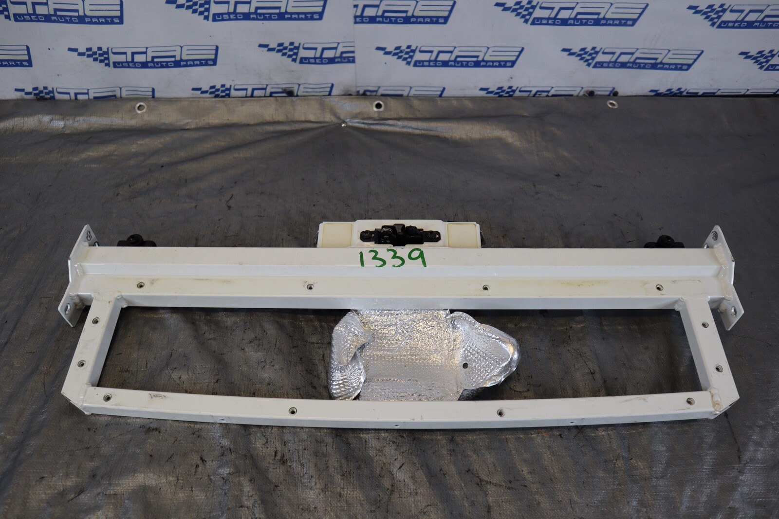 2014 AUDI R8 V8 QUATTRO AWD 4.2L OEM BOOT RACK AIR CLEANER BRACKET CARRIER #1339