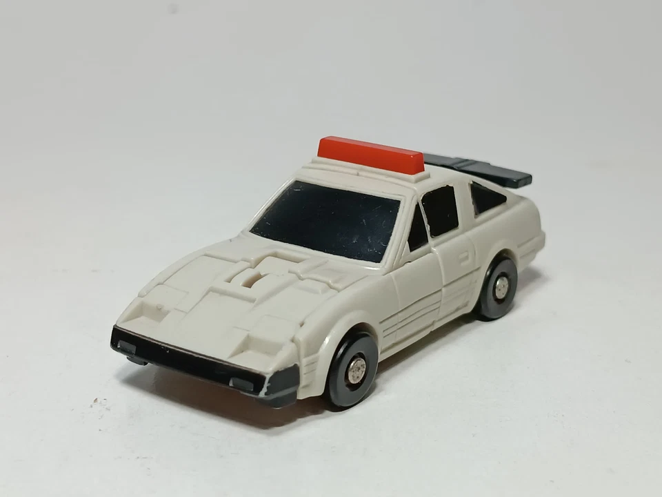 TRANSFORMERS G1 1986 EL GRECO STREETWISE G1 ROBOT FROM GREEK EASTER CANDLE - Image 3 of 4