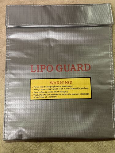 Lipo Guard Charge & Storage Bag Large Size 11 x 9 Inch Silver - Picture 1 of 2