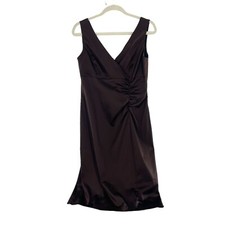 Donna Ricco Brown Sleeveless V-Neck Cocktail Dress Ruched Detail Size 8 Satin