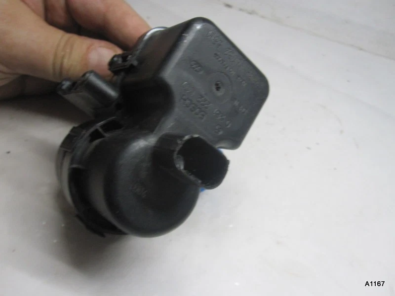 Bomba de fugas BMW OEM Evap 2000-2014 335xi 330i 328xi 325Ci 135i 128i 325xi 335is Foto 4 de 4