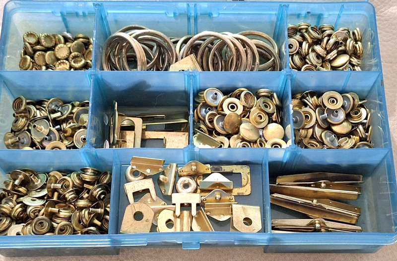 ALL NEW HARDWARE FOR LEATHER CRAFTS SOME ARE BRASS EVERYTHING IN CONTAINER