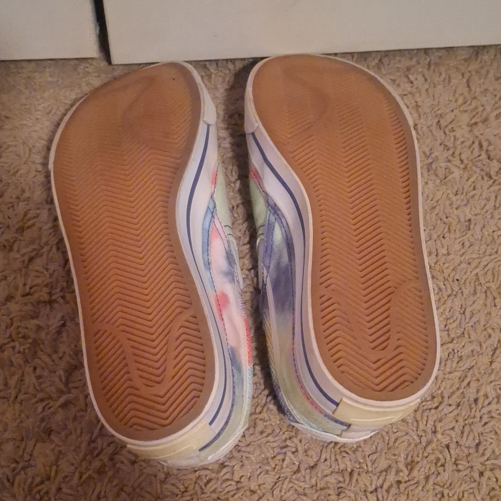 Tie Dye Loafer Type Of Nike Shoe, Women Size 8, Used 2 Times thumbnail 5
