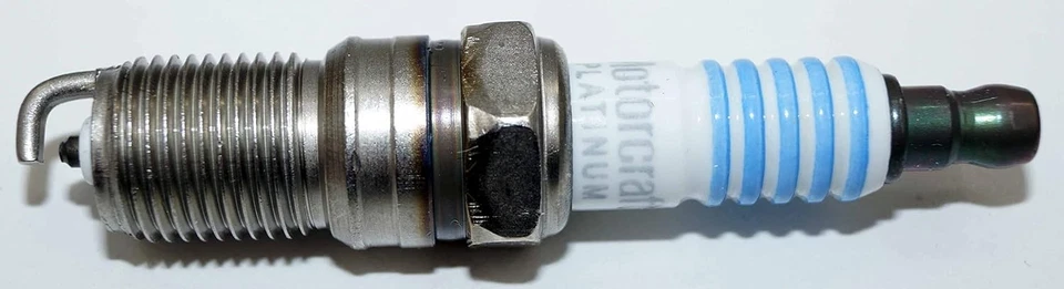 NEW 4xGenuine Motorcraft SP-479 AGSF22WM Platinum Plug Set Ford OEM Spark PlugV8 - Image 3 of 4