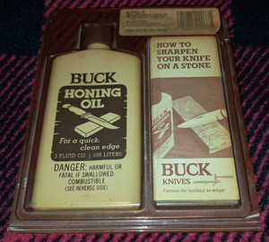 Made in USA Near Mint Buck Honing Oil & Stone Kit #133 00