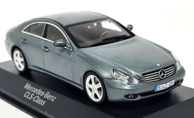 【MINICHAMPS】Mercedes C-ClassDTM2010#M37 MINICHAMPS】Mercedes C-ClassDTM2010#M37 MINICHAMPS】Mercedes C