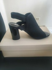 Anne Klein New shoes 6.5 in original box Black block heel 3.5 "