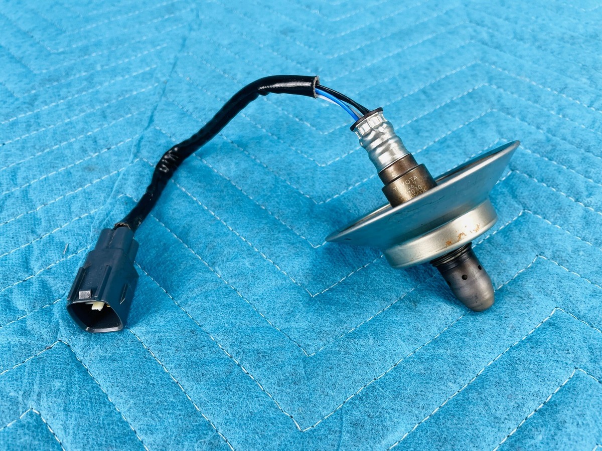 Toyota Corolla Prius 89467-47030 O2 Oxygen Sensor OEM | eBay