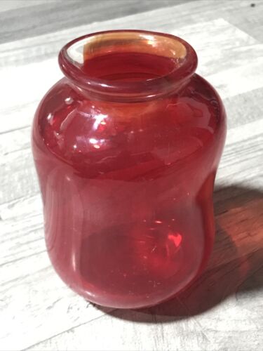 Hand Blown Signed AL Vase Red Clear Valentines 6” Tall W6 - Picture 3 of 4