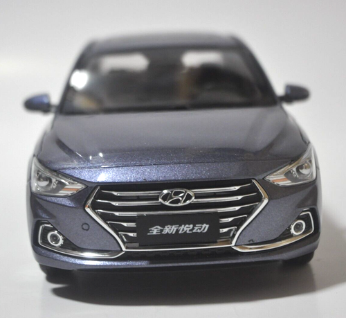 Beijing Hyundai Celesta 2017 model car in Blue 1/18 - Picture 5 of 8