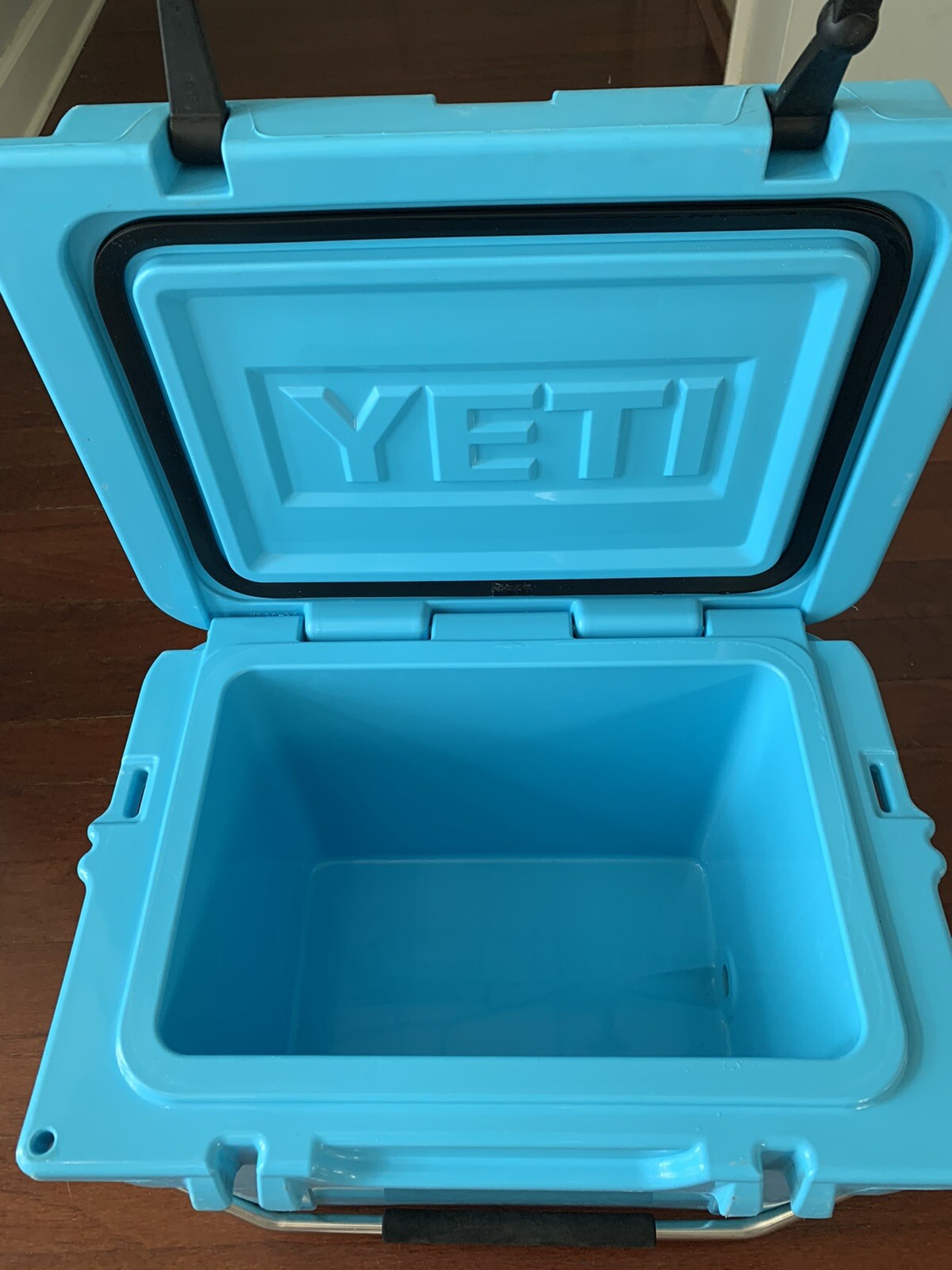 yeti roadie 20 ice blue