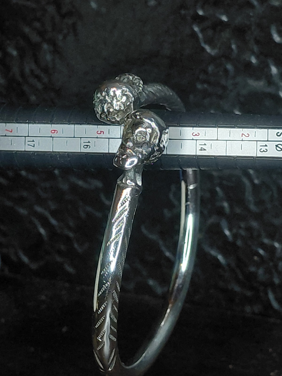 Solid Sterling Silver Thick Etched Bangle with Be… - image 4