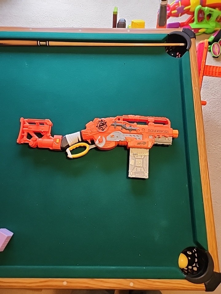 NERF Zombie Strike Scravenger Survival System Combat Blaster 2017