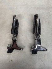 Harley Davidson streetglide Slipstream Passenger Foot  Pegs