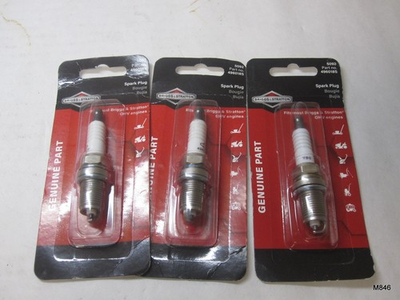 #ad 3 Qty Briggs amp; Stratton Spark Plug 5092 Part no. 496018S $14.35