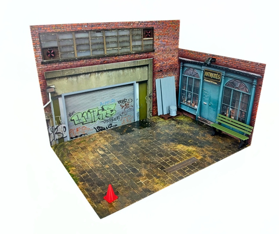 Antique Store & Garage 1:18 Scale Diorama Kit Model Car Display Scene 1/18