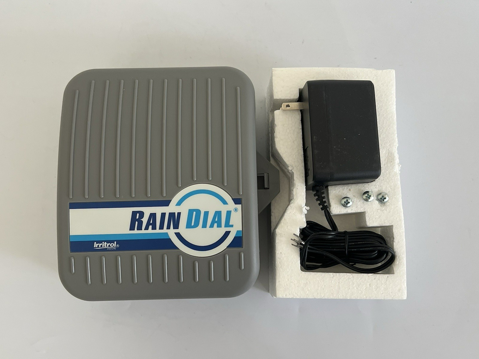 Irritrol Rain Dial RD600-INT Station Indoor Irrigation Controller Open Box 1997