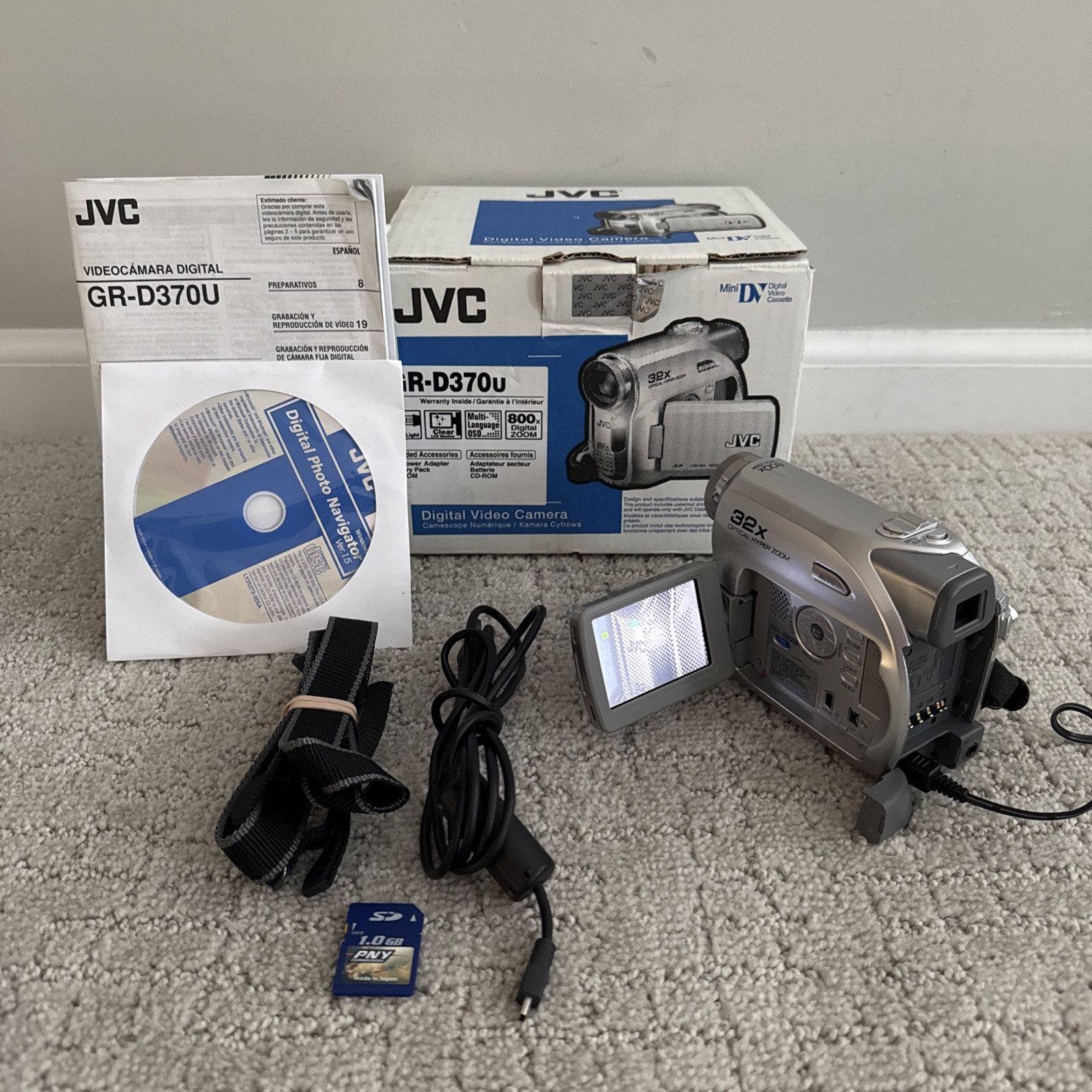 Camera 32x Optical Zoom 800x Digital Tested Vgc