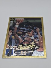 1994-95 Collector's Choice Gold Signature Dikembe Mutombo #55 Denver Nuggets