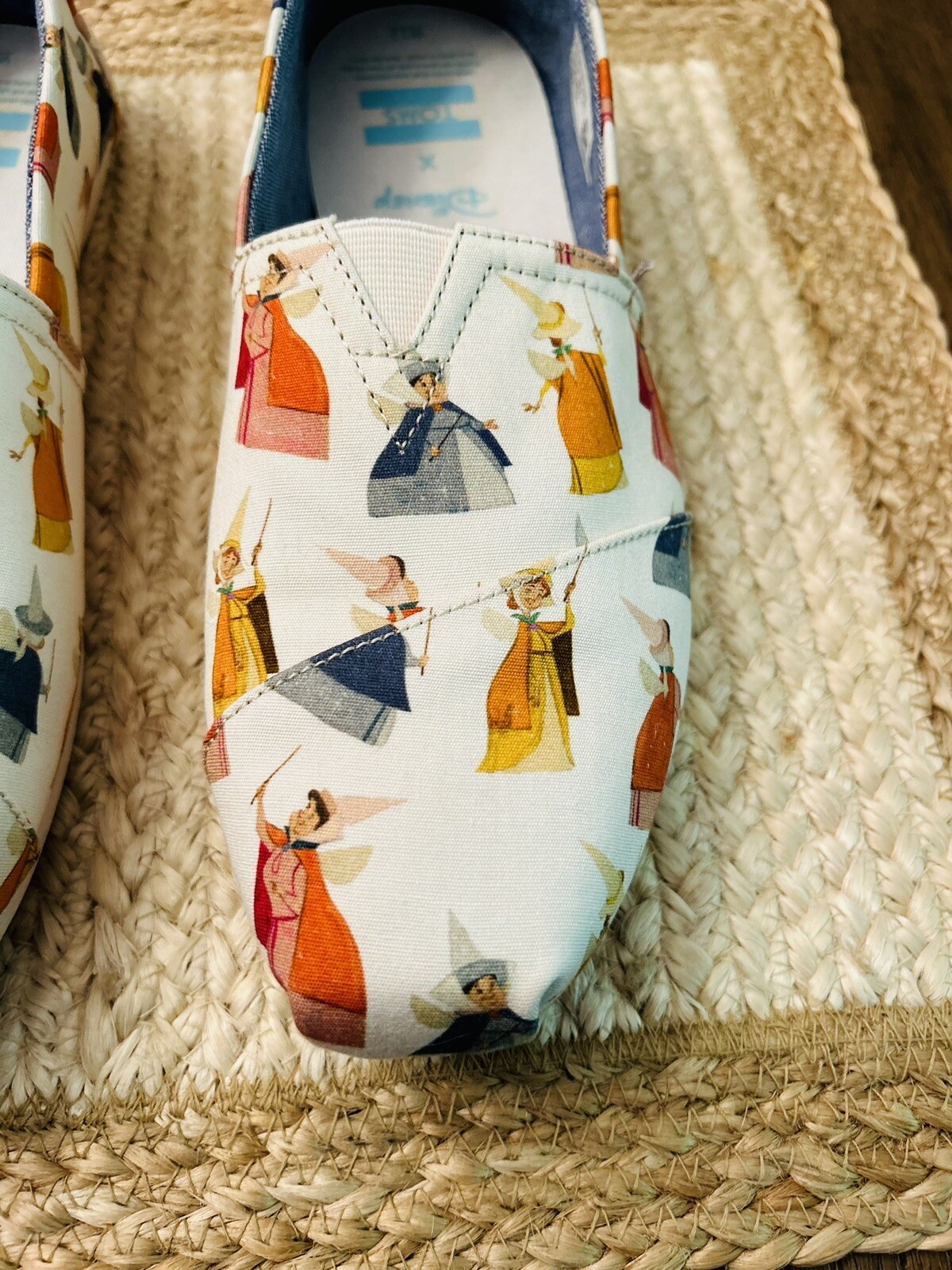 TOMS Disney Fairy Godmother Canvas Natural Slip On Al… Gem